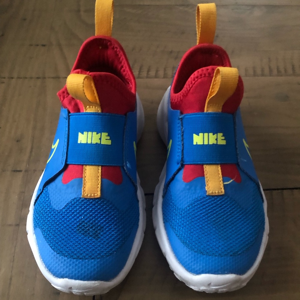 Nike Kids’ Flexrunner Shoes 11C